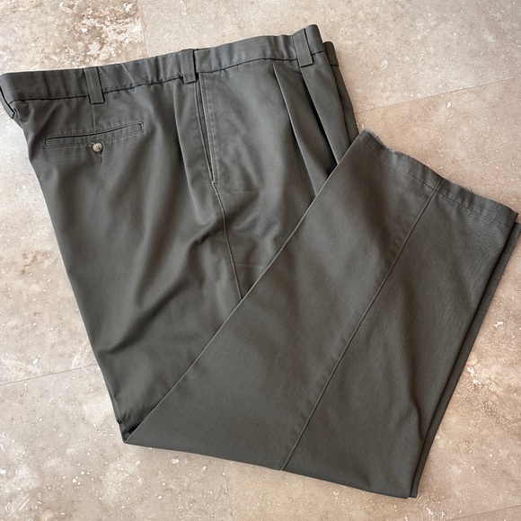 Oak Hill olive green pants big and tall. Size 54x32 - Picture 1 of 2